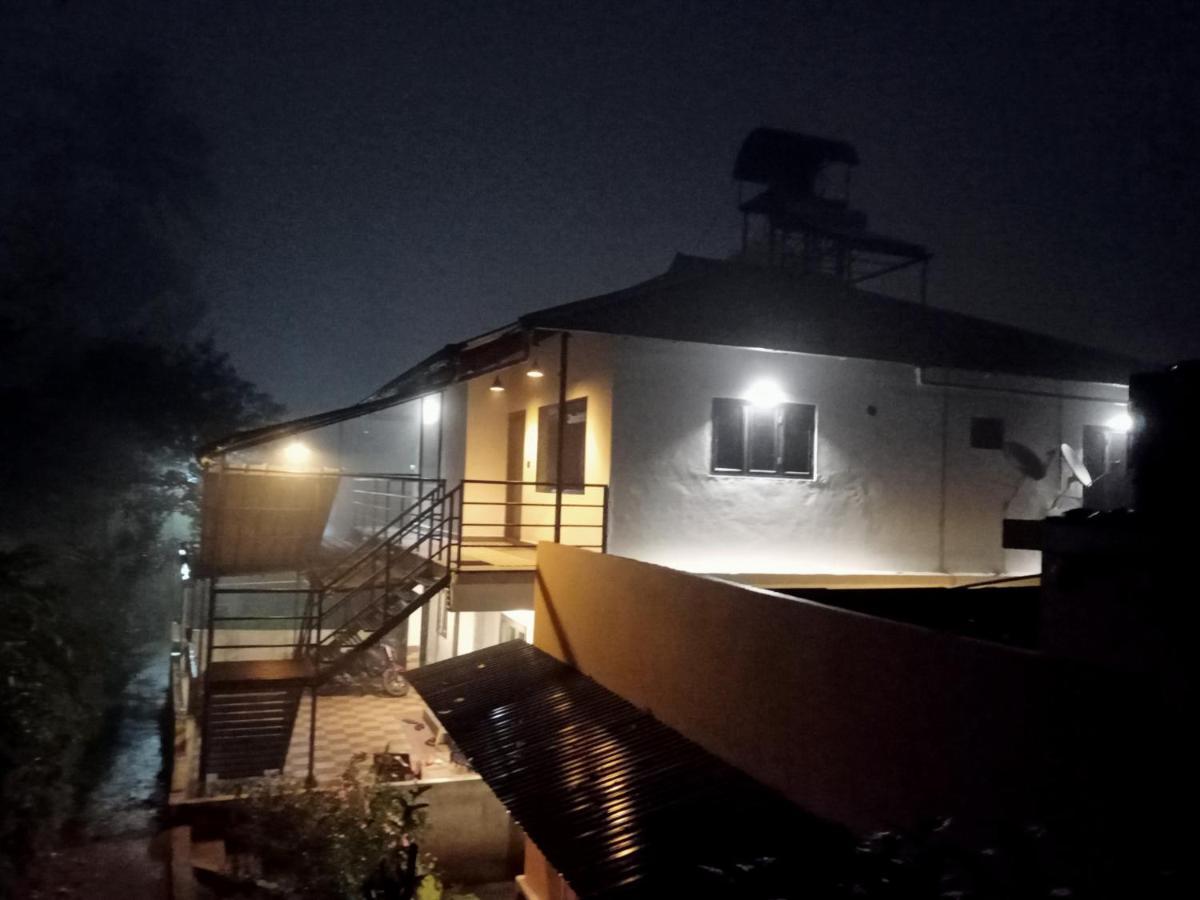La Casa De Alexa Homestay Idukki Kültér fotó